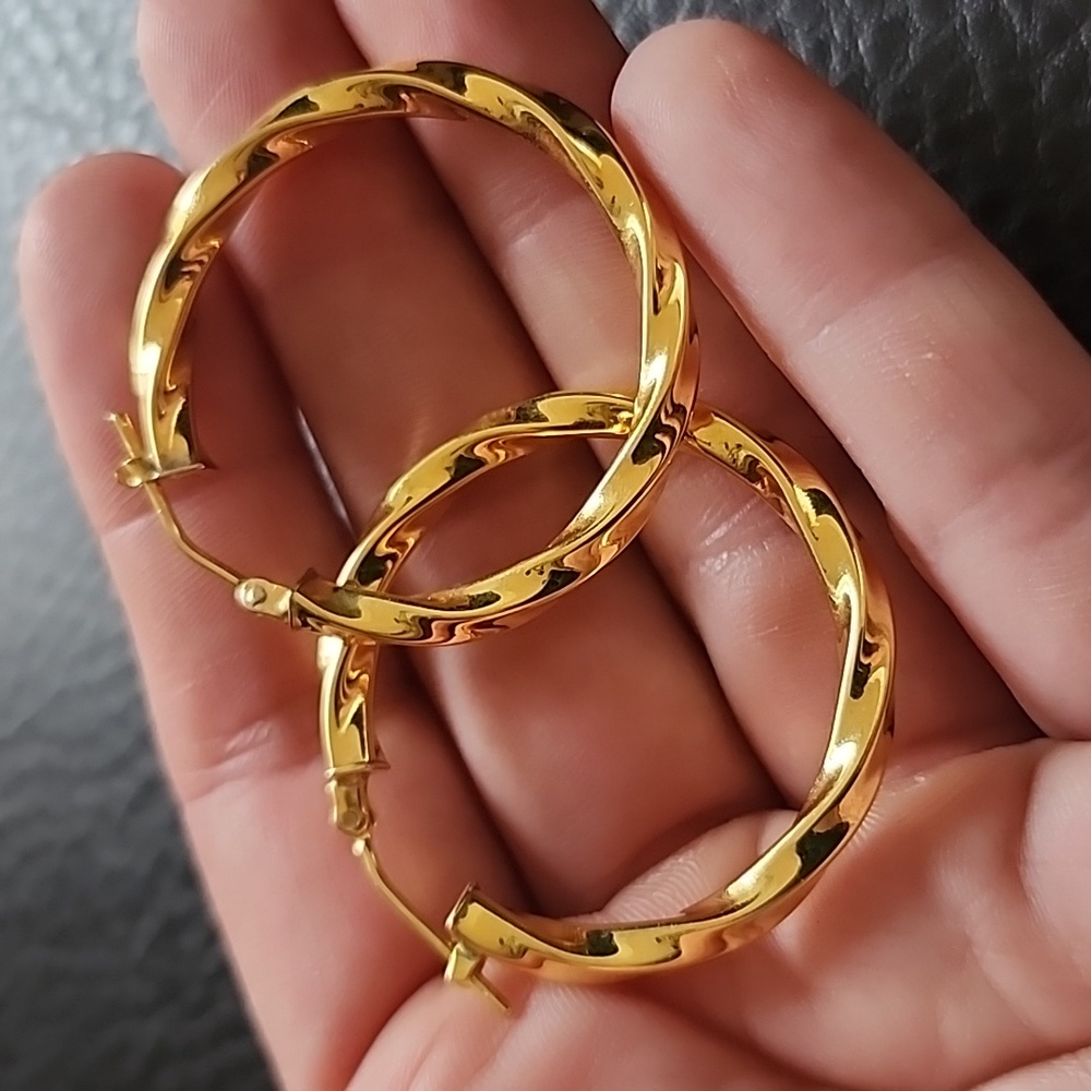 Hoop earrings - Picture 2 of 7